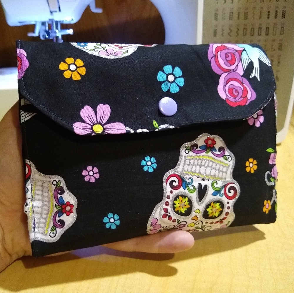 Makeup Brush Wallet Clutch - Picture 1 of 7